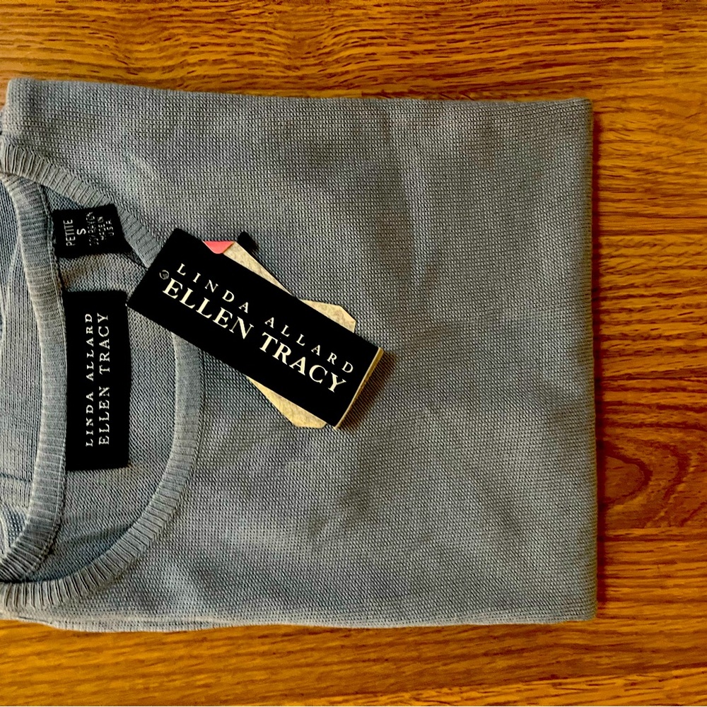 Ellen Tracy Women’s Light Gray Top